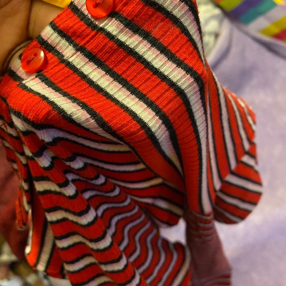 Red striped bodysuit - Picture 3 of 3